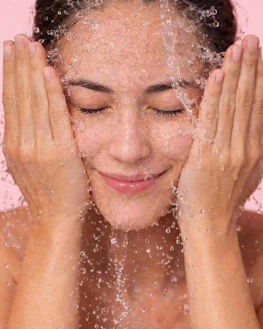 How Cold Weather Changes the Way Ingredients Behave on Skin